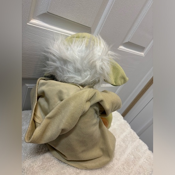 Yoda Star Wars Jay Franco Plush Lucas Film Stuffed Animal In Hooded Robe 17” - Picture 6 of 7